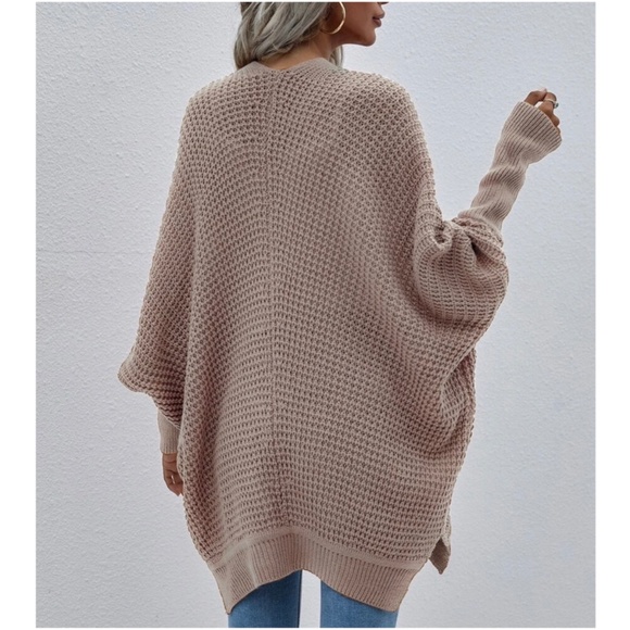 Cozy Dolman Sleeve Open Front cardigan - Picture 4 of 4